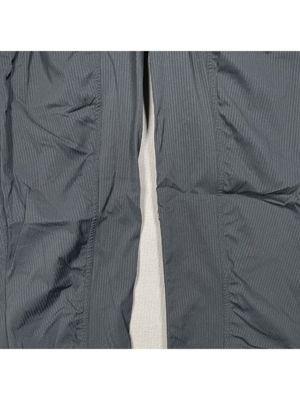Lululemon Dance Studio Mid Rise Black Jogger Pants - Women Size 2 X 28 - Picture 9 of 16
